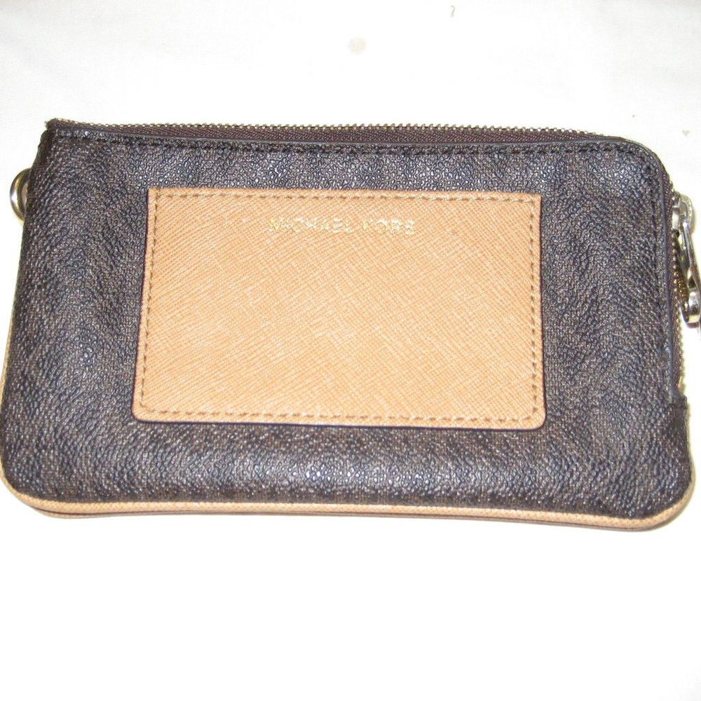 MICHAEL KORS BROWN ZIPPERED WALLET